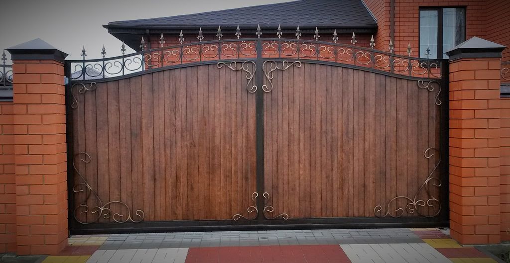Купить простые ворота для дома: советы по выбору, установке и уходу в Губкине от 33572 руб | ВоротМастер-Гбк
